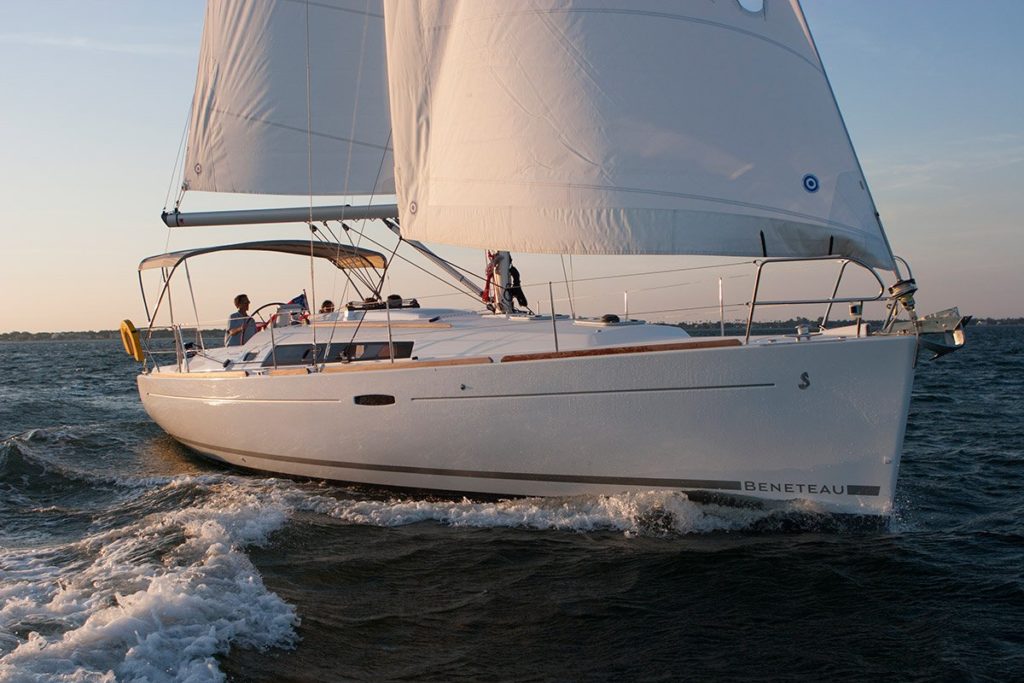 Beneteau Oceanis 37 – Fleur