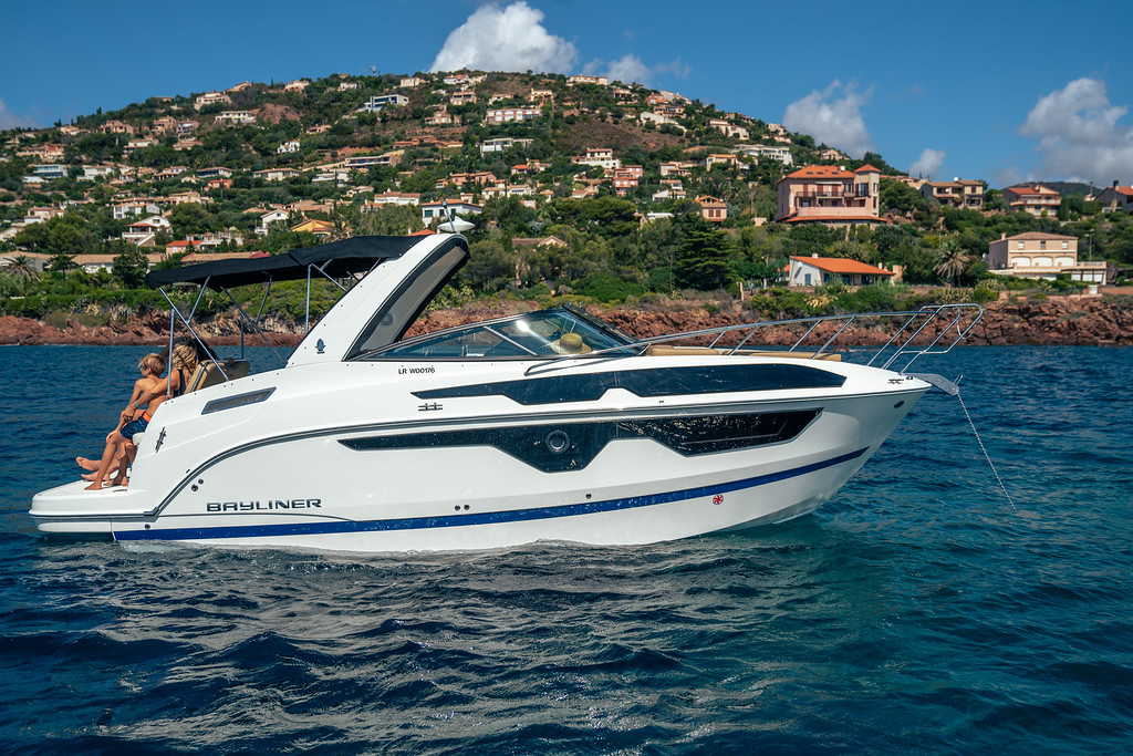 Bayliner Ciera 8 – Spring